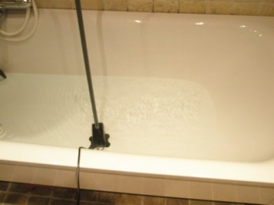 Testade pumpen i badkaret, funkade fint:)