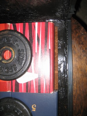 Lite plats över i ovankant för att få plats med slangar etc.